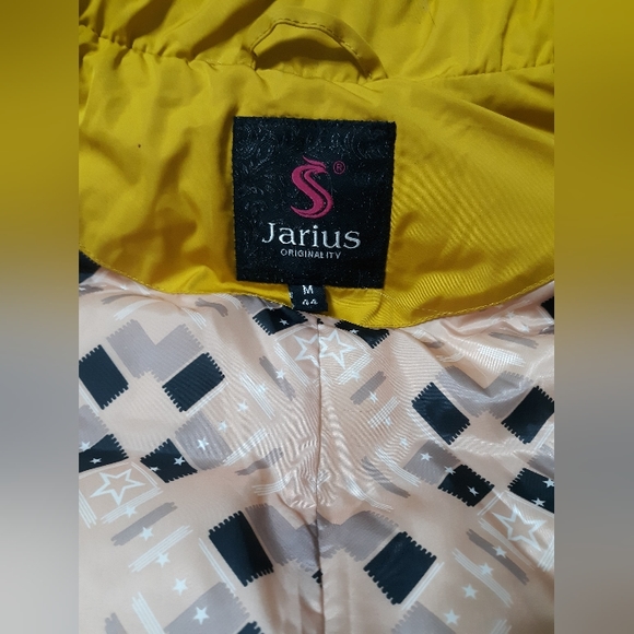 #10. Jarius Originality Puffer Transformation into Vest Winter Coat. Size:Medium - Picture 11 of 16